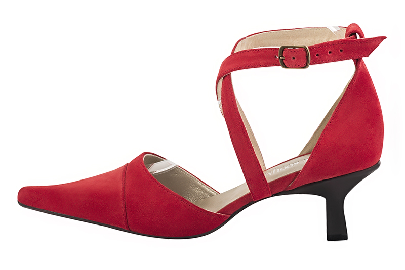Cardinal red women's open side shoes, with crossed straps. Pointed toe. Medium spool heels. Profile view - Florence KOOIJMAN